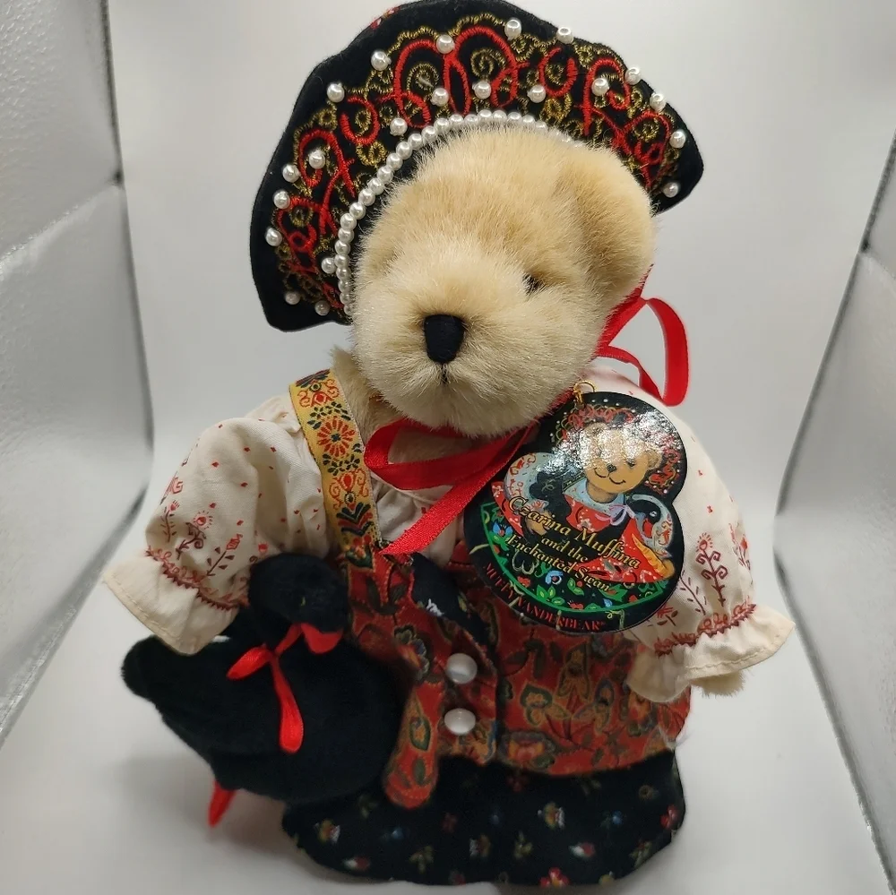 Muffy VanderBear, Czarina Muffina and the Enchanted Swan Bear! - Picture 3 of 9